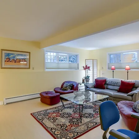 Anchorage Vacation Rental Near Coastal Trail! Exterior photo