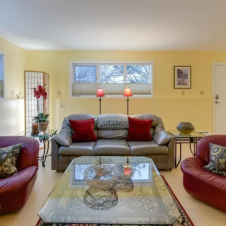 Anchorage Vacation Rental Near Coastal Trail! Exterior photo